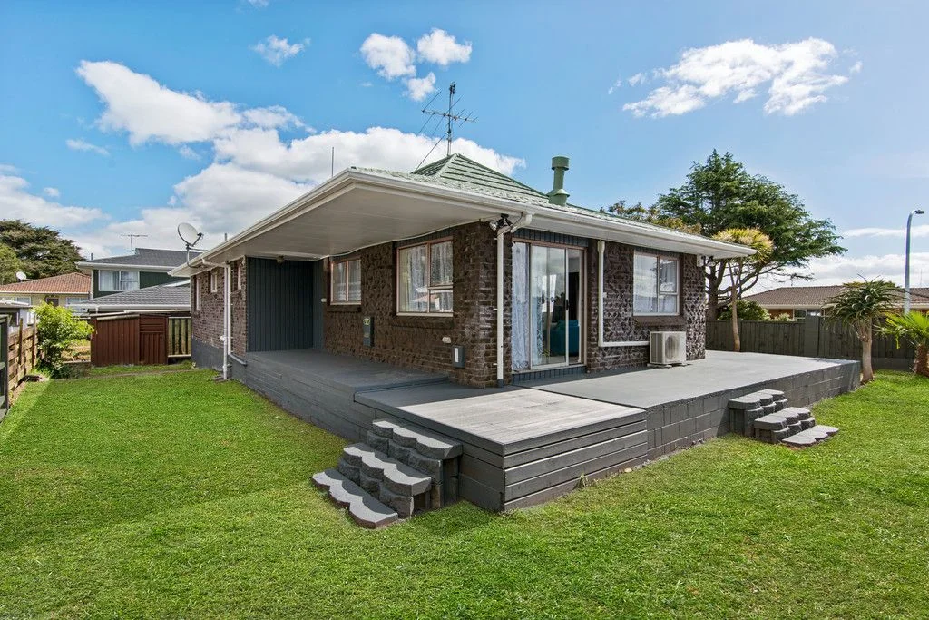 Comfortable Living in a Quiet Cul-de-Sac