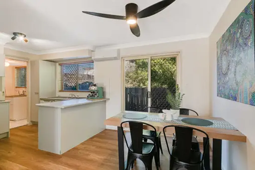 Tweed Heads West 3房  Stylish, Spacious & Move-In Ready Townhouse in lifestyle complex