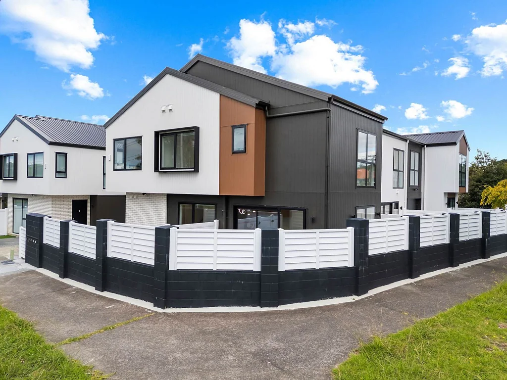 2 Geneva Place, Blockhouse Bay, Auckland City, Auckland