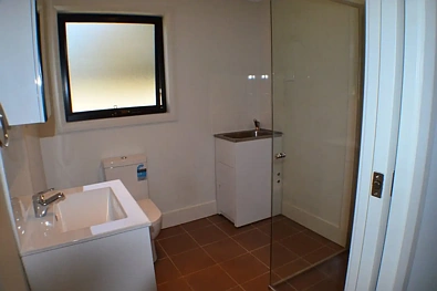 3A Park Avenue, Punchbowl, NSW 2196, 2房, 1浴, Flat