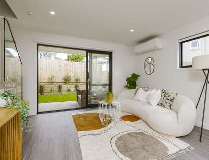 6/63 Hillcrest Avenue, Hillcrest, Auckland, 3房, 2浴, Townhouse