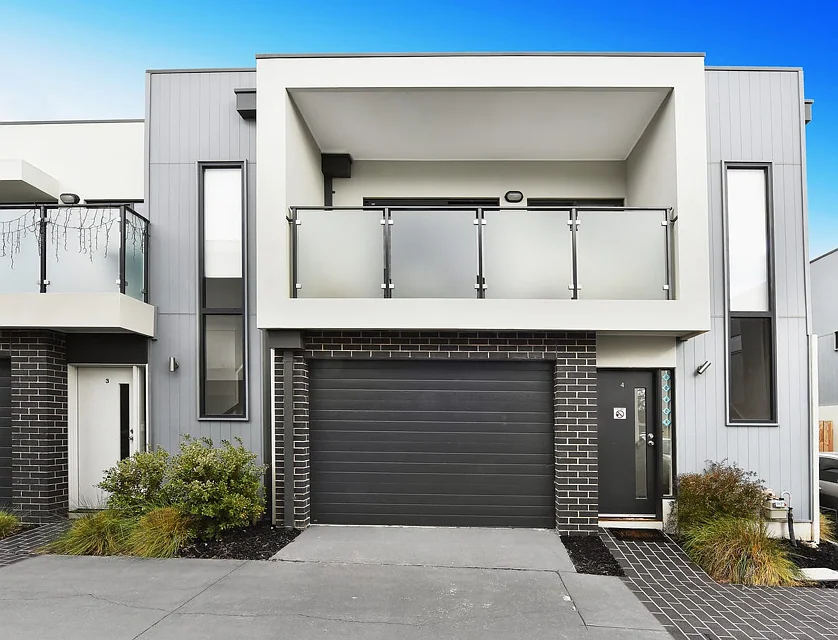 4/11 Ashley Street, Reservoir, North Melbourne, 2 침실, 2 욕실, Townhouse