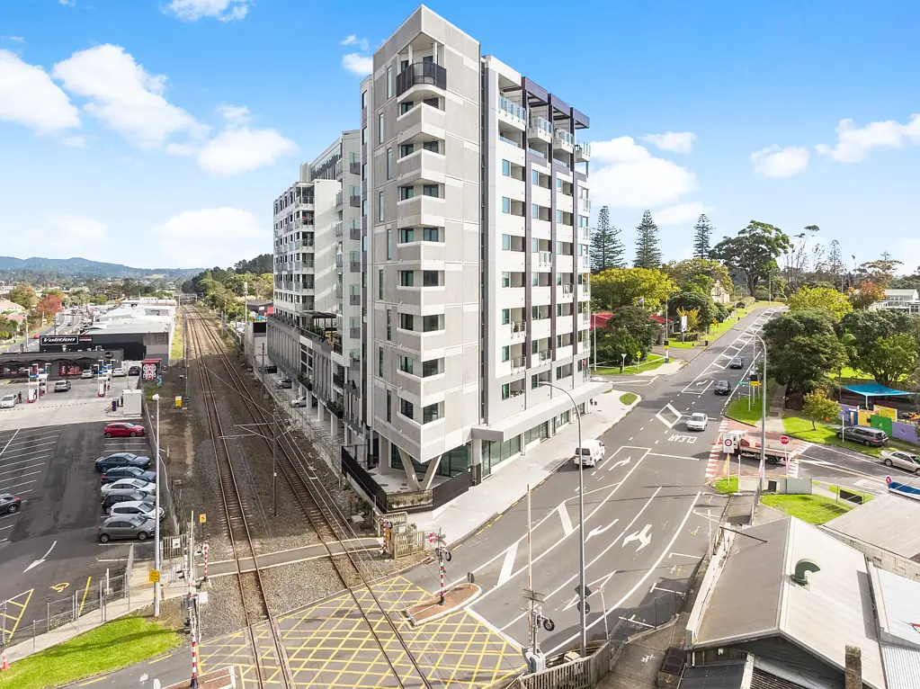 Glen Eden  Waikumete Road retail