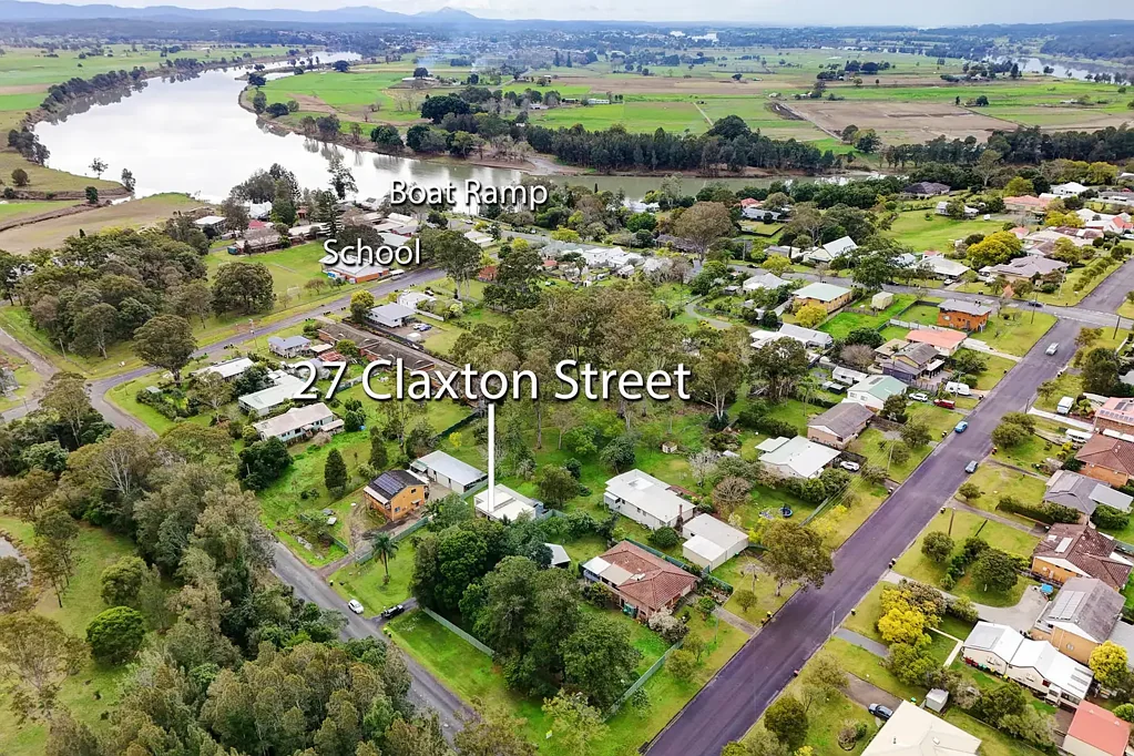 Tinonee 3 Bedroom Peaceful Village Living with Space, Flexibility & Charm