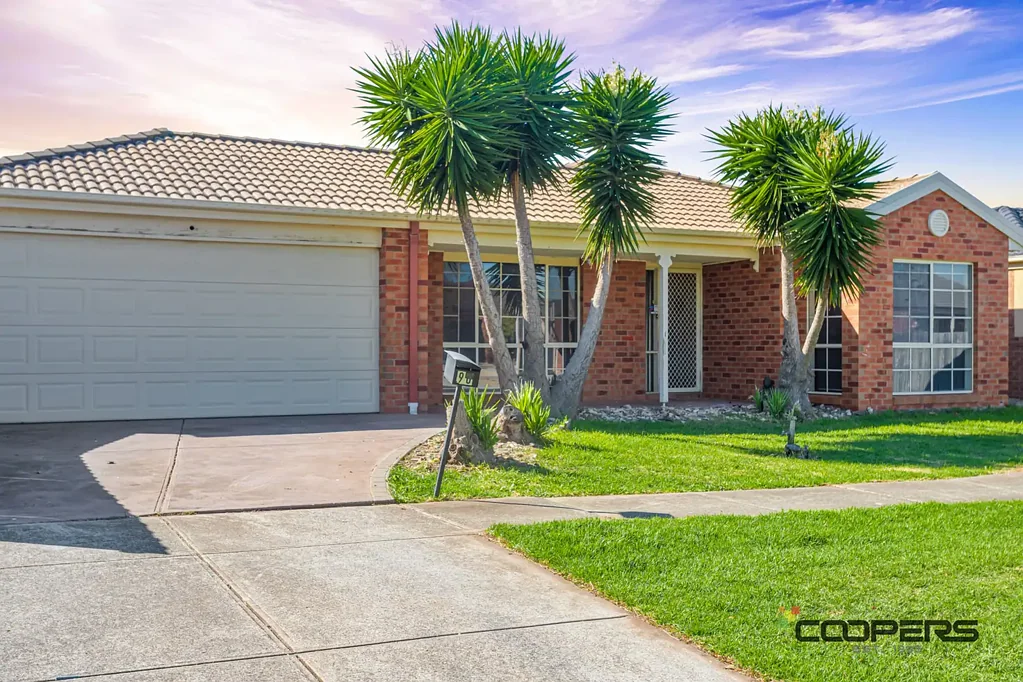 90 Westlake Dr, Melton West, VIC 3337