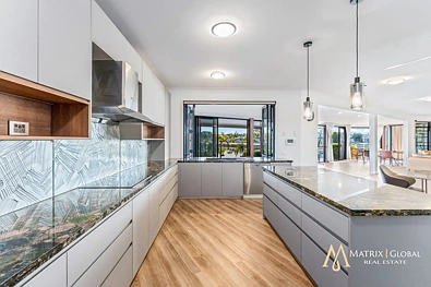 33 Prosperity Drive, Helensvale, QLD 4212, 5 Bedrooms, 3 Bathrooms, House