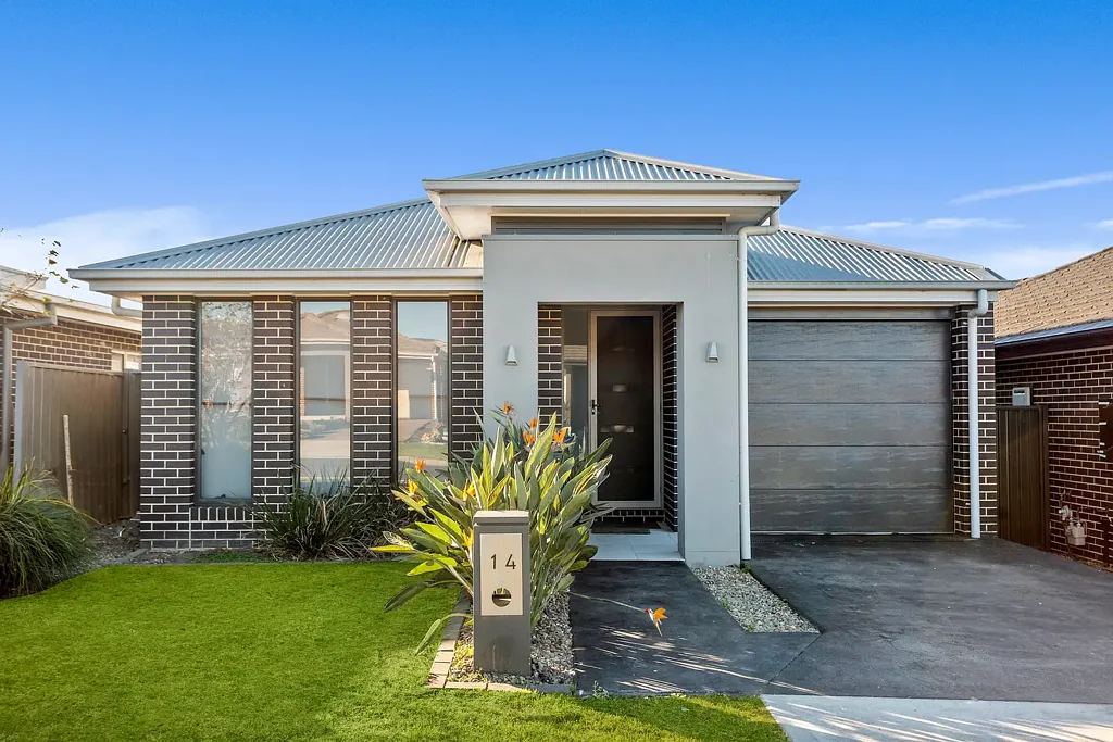 Calderwood 4房  Modern Family Living with Light, Space & Style