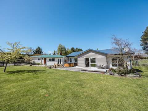 Hakataramea DISCOVER YOUR SLICE OF PARADISE!