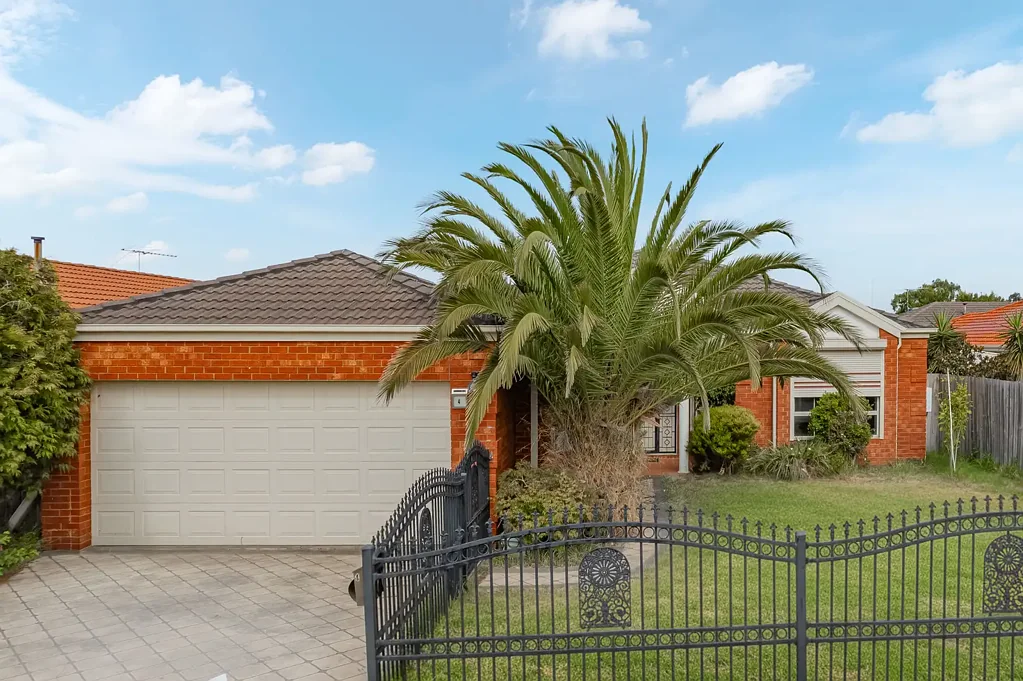 4 Villawood Avenue, Roxburgh Park, VIC 3064