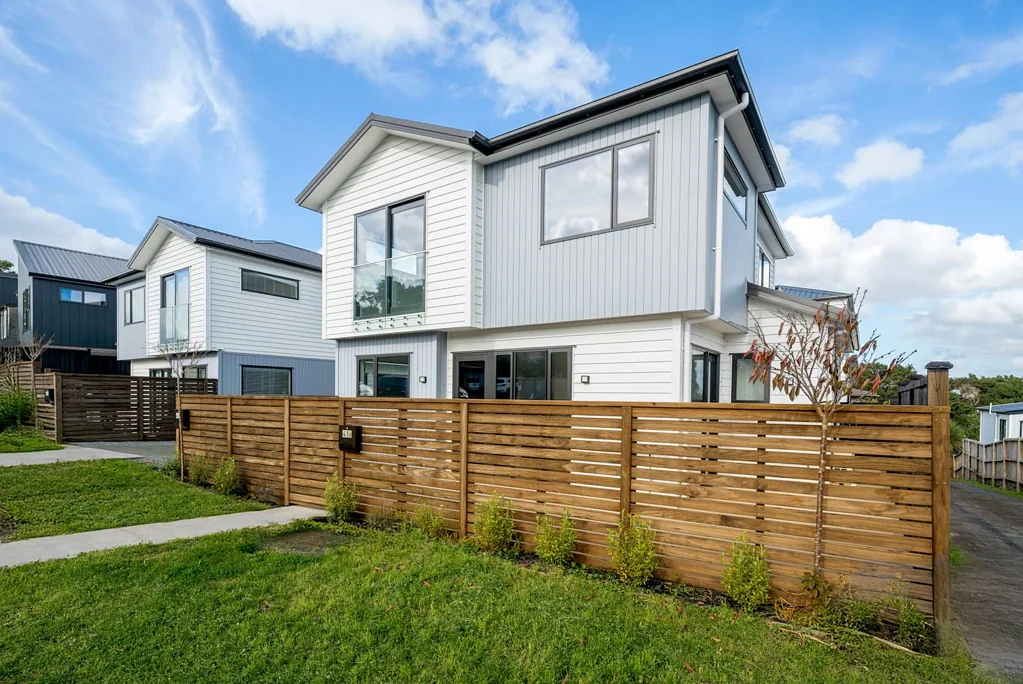 West Harbour 4ਬੈੱਡਰੂਮ Ultimate Modern Living in Prime Location!