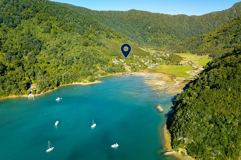 Tennyson Inlet 2房  Coastal living with mooring and motivated vendors