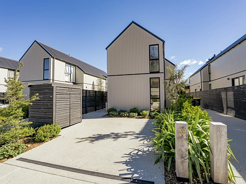 Jacks Point 1部屋 Modern Living Made Simple - Move In Today!