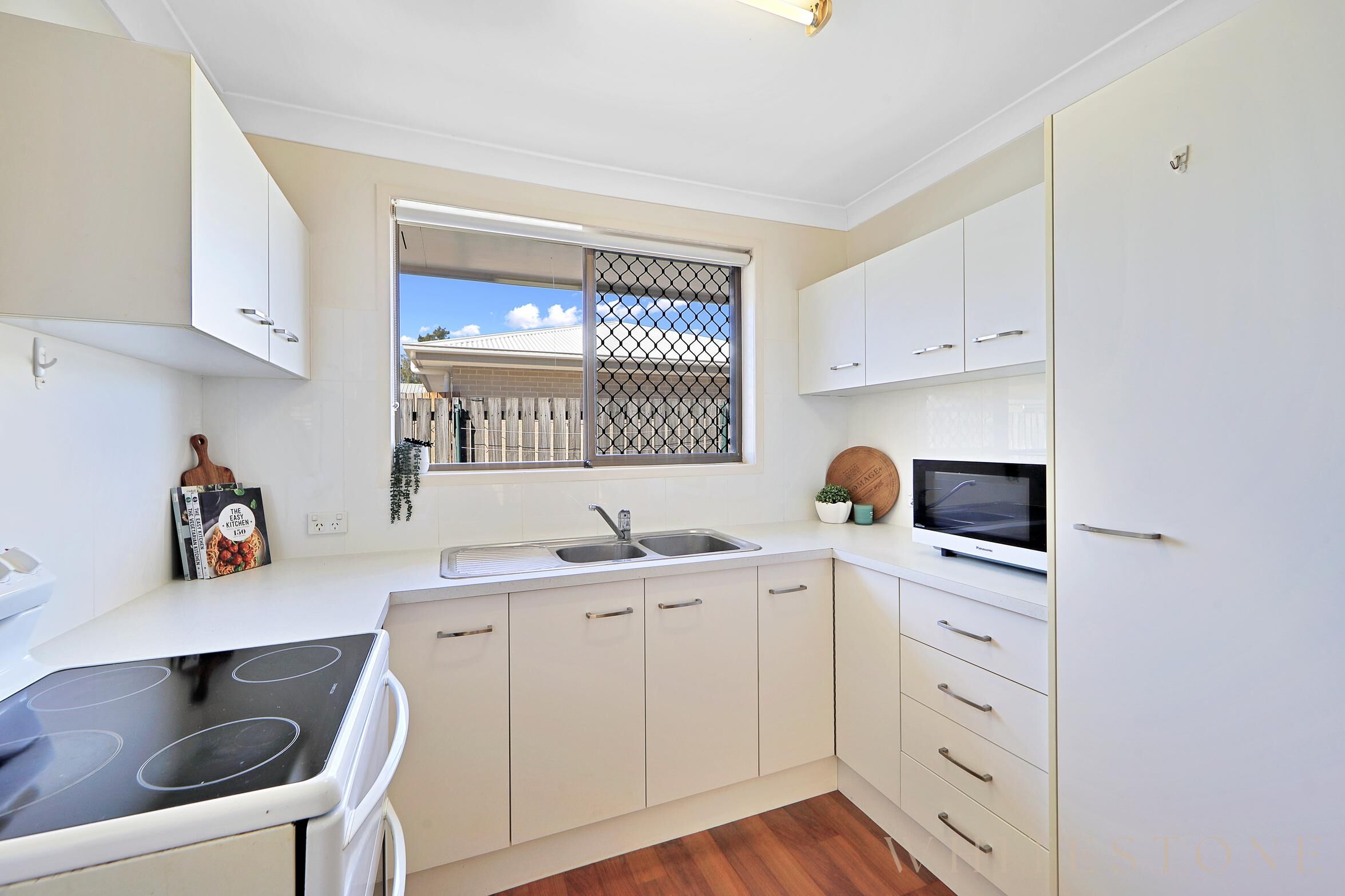 UNIT 1 50 HOLLAND ST, BARGARA QLD 4670, 0 Bedrooms, 0 Bathrooms, Unit