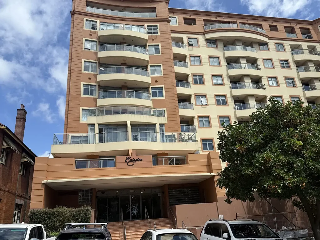 PLEASE DO NOT ATTEND THE PROPERTY BOOK YOUR ONLINE VIDEO TOUR – SEE THE EASY 5 STEP PROCESS BELOW. Please Register To Receive Your Video Tour Link.