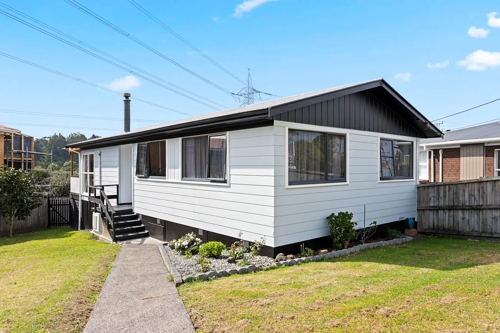 246 Triangle Road, Massey, Waitakere City, Auckland