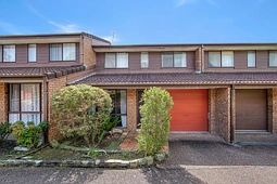 5/8 Warner Avenue, Wyong