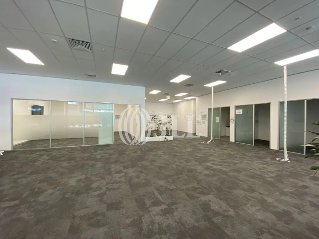Mount Wellington Sylvia Park Office - Fully Fitted Ready to Go!