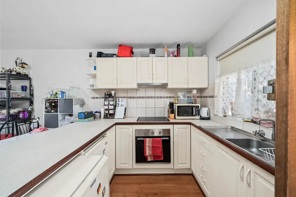Rockingham 2Phòng ngủ Coastal Investment Opportunity – 4/76 Kent Street, Rockingham