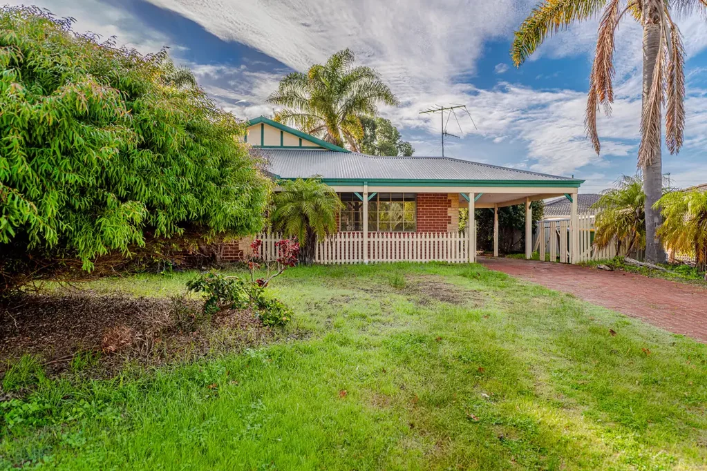 9 Waterfall Cove, Greenfields, WA 6210