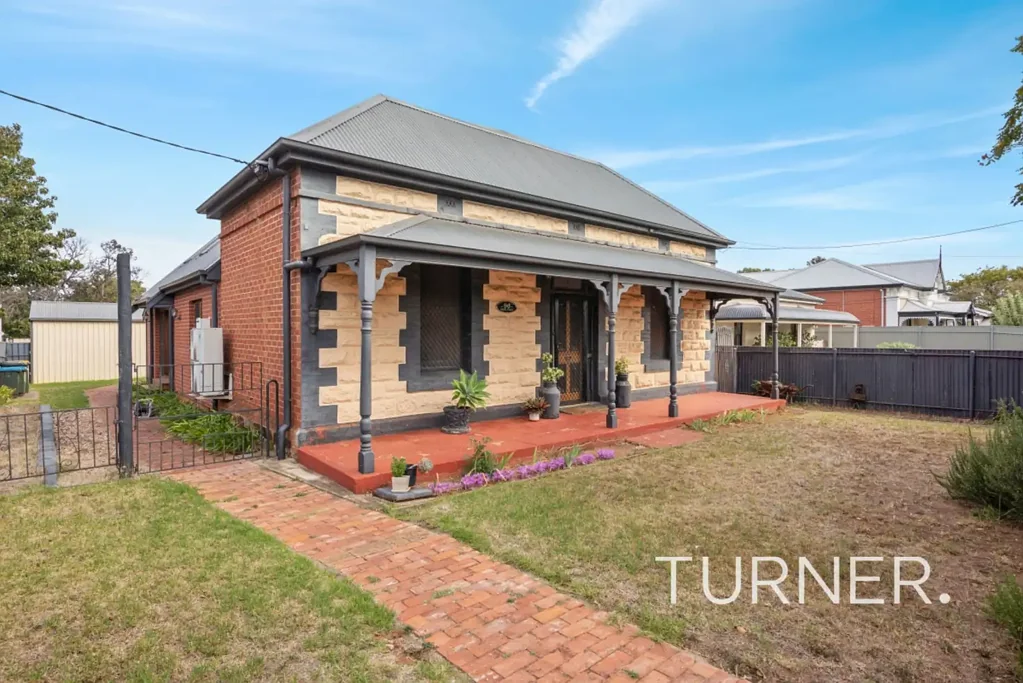 Heritage home in sought after Cumberland Park