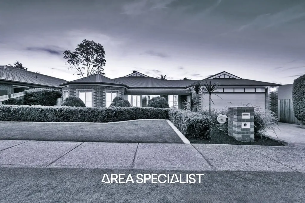 16 Ebony Drive, Langwarrin, VIC 3910