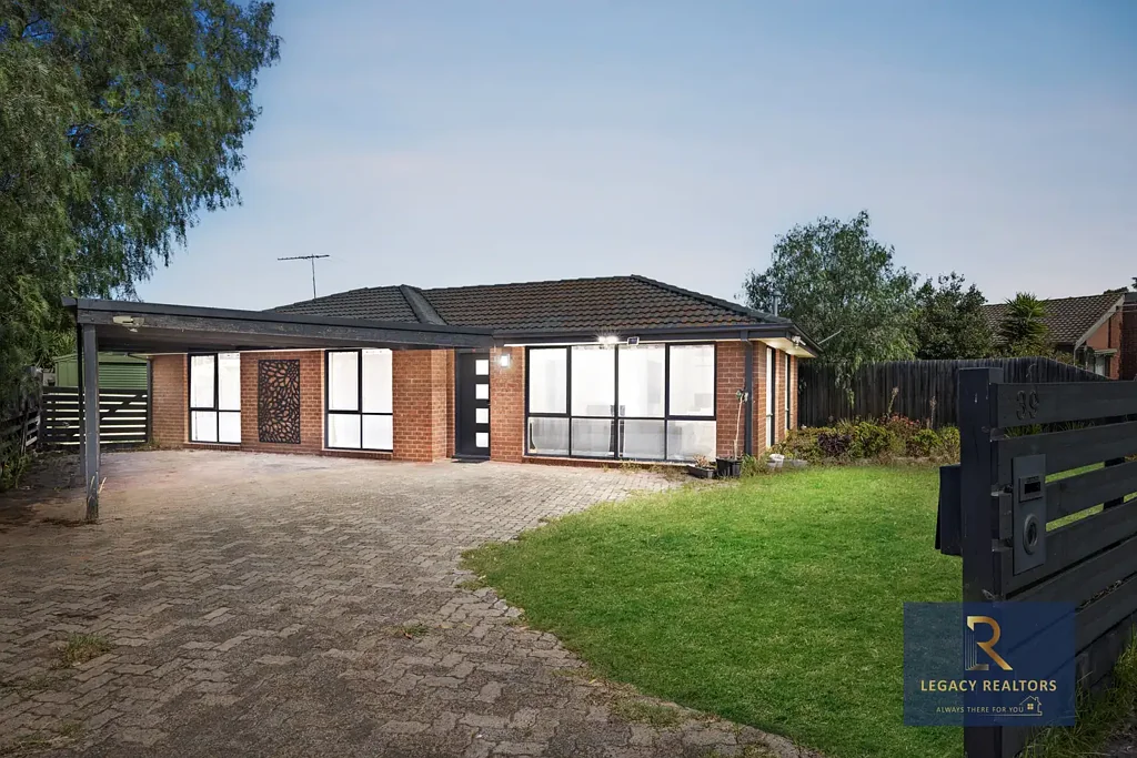 Wyndham Vale 3غرفة نوم Spacious Family Home on 522sqm in Wyndham Vale - Perfect for Investors or First Home Buyers!
