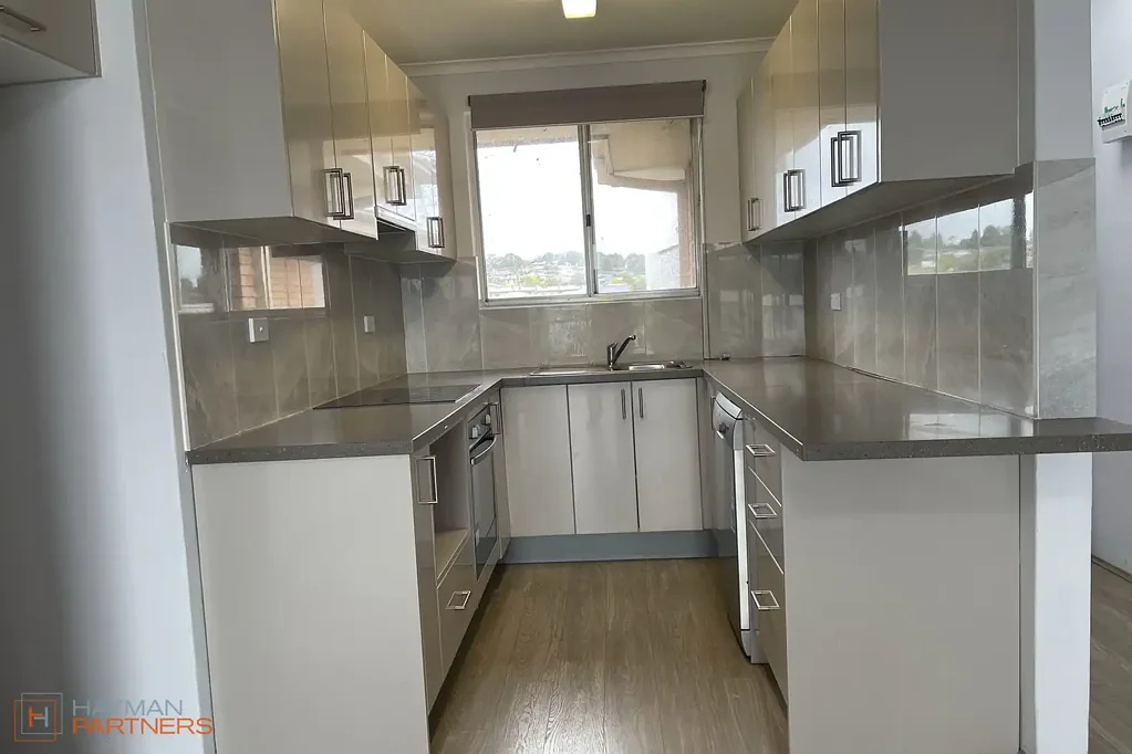 Top floor updated two bedroom apartment close to amenities