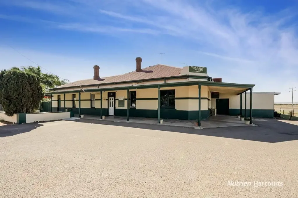 1 Padbury Road, Walkaway, WA 6528