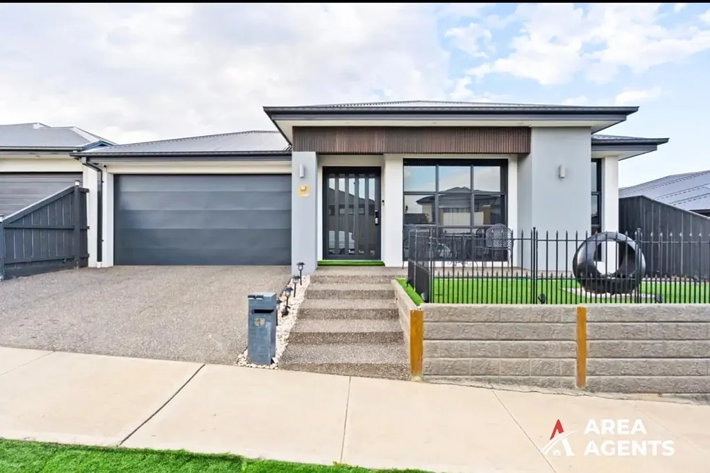 39 Potter Circuit, Mickleham, VIC 3064