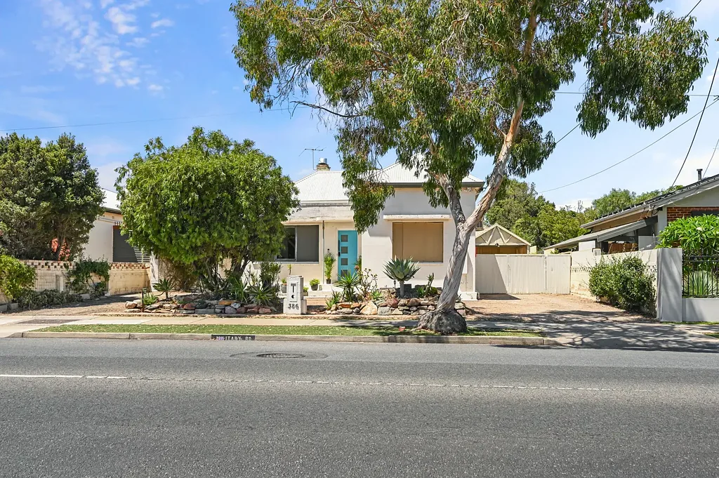 386 Military Road, Largs Bay, SA 5016