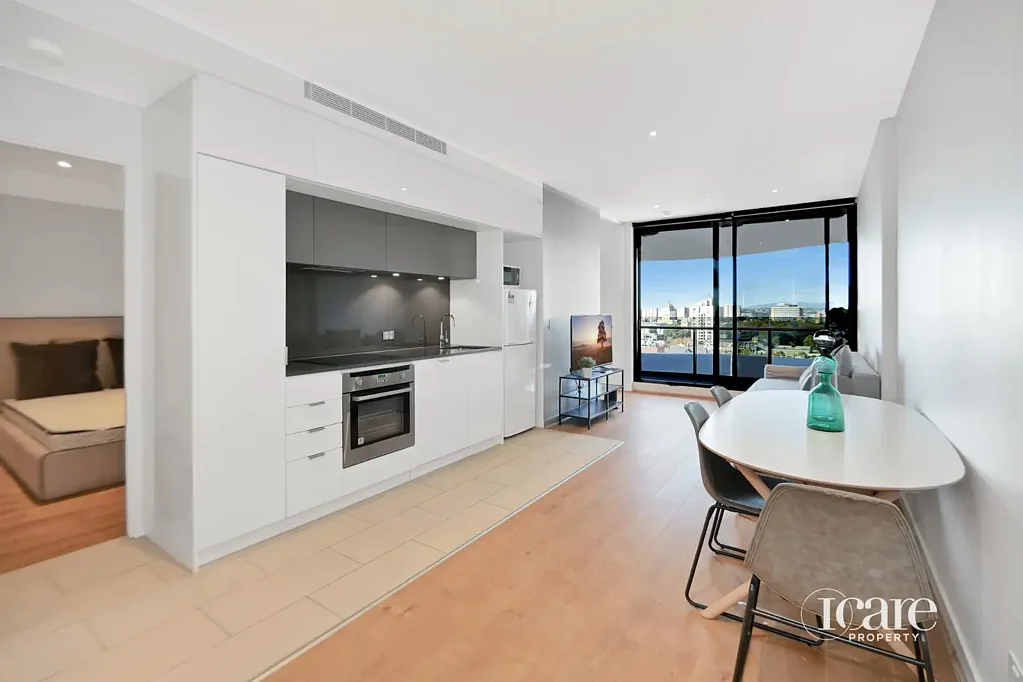 Perfectly Located 2 Bedroom Apartment