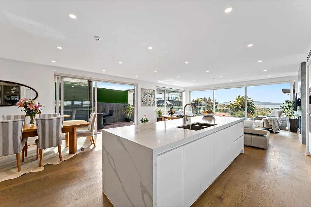 Orakei 5कमरा Sun and sea with impeccable design