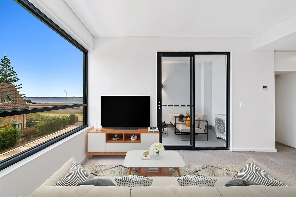 21/11 Melville Parade, South Perth, WA 6151