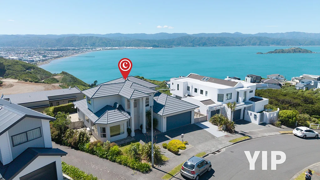 Newlands 4બેડરૂમ Big Home, Bigger Views? YIP!