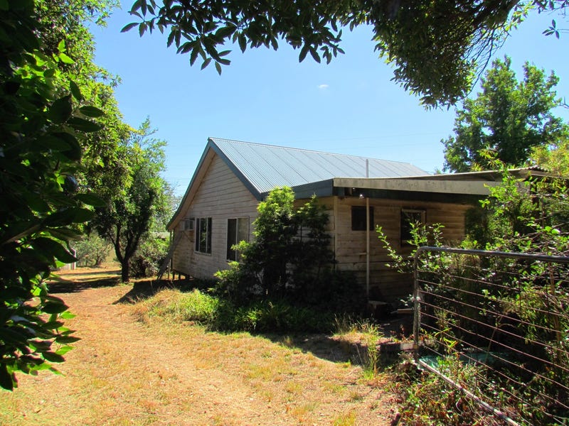 2847 WESTERNPORT RD, DROUIN SOUTH VIC 3818, 0 Kuwarto, 0 Banyo, House