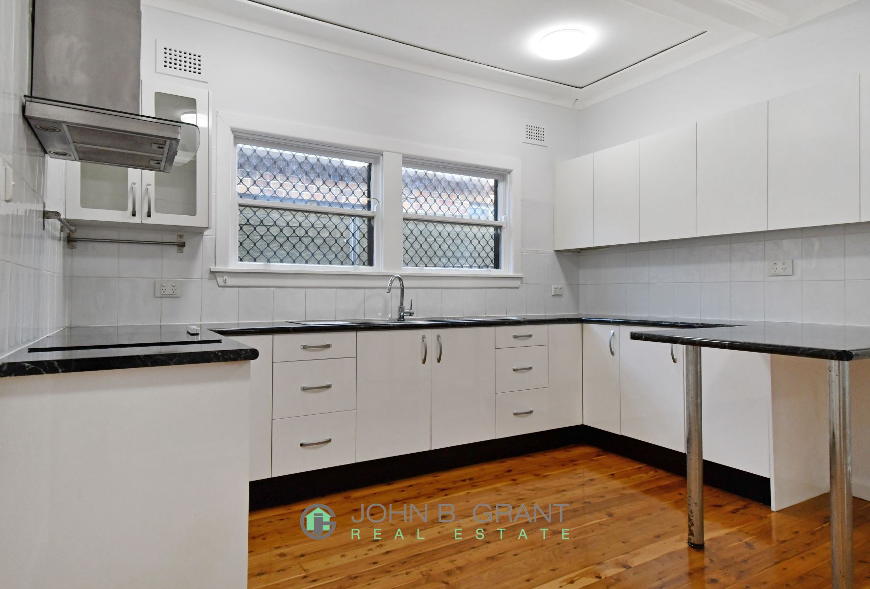 15 DOUST ST, BASS HILL NSW 2197, 0房, 0浴, House