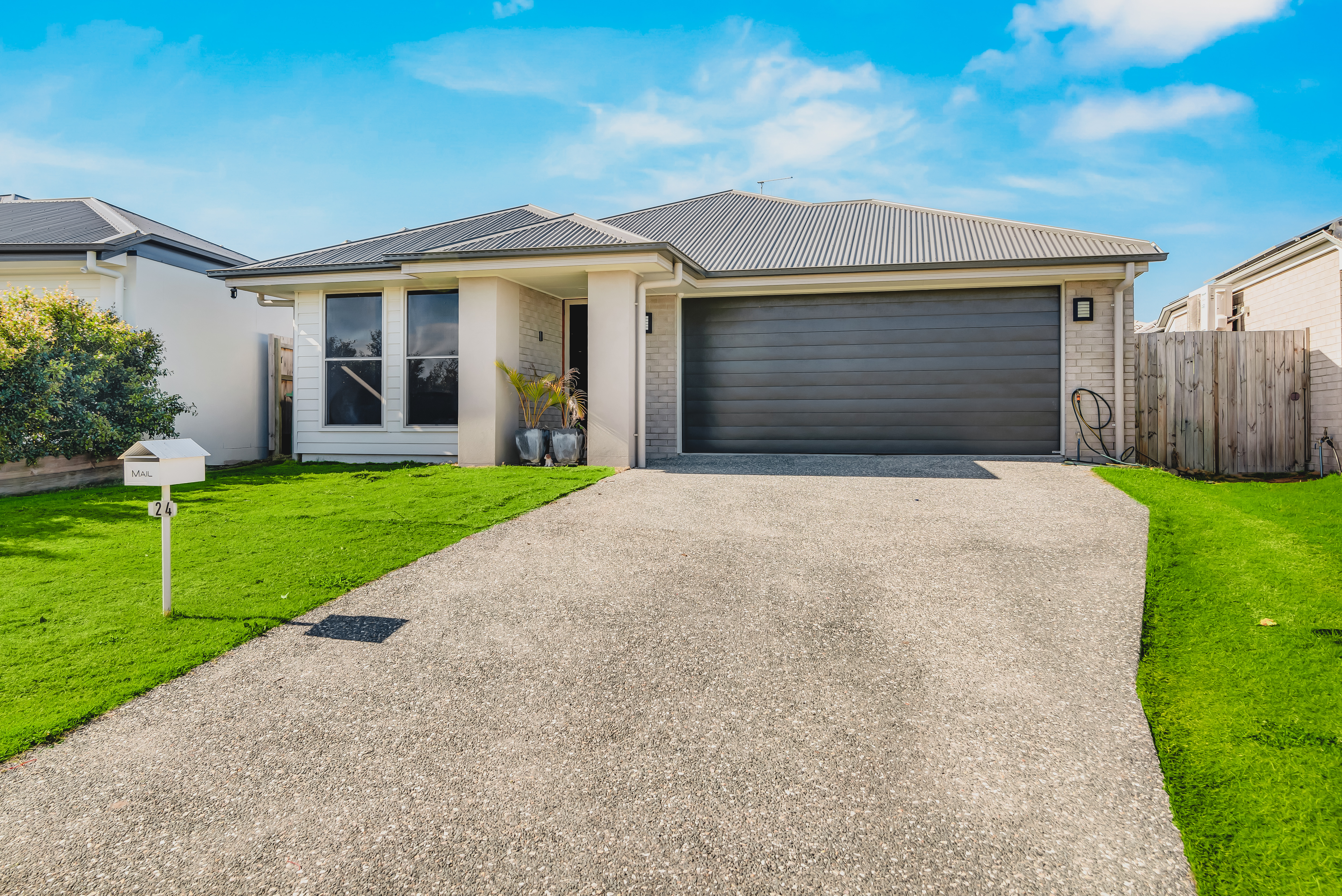 24 LAVERTON ST, ORMEAU QLD 4208, 0部屋, 0バスルーム, House