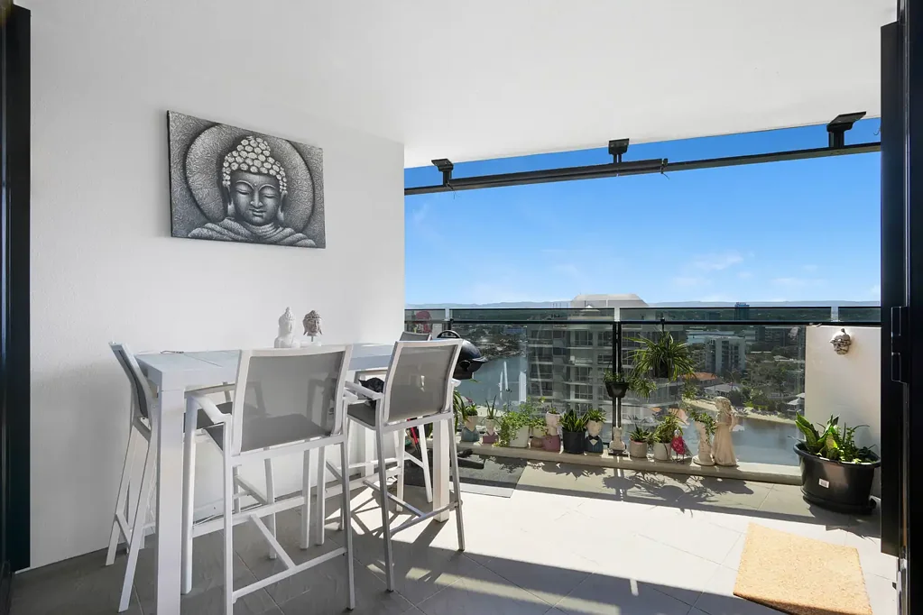 Surfers Paradise 1房  Sellers Moving Elsewhere, Must be Sold!