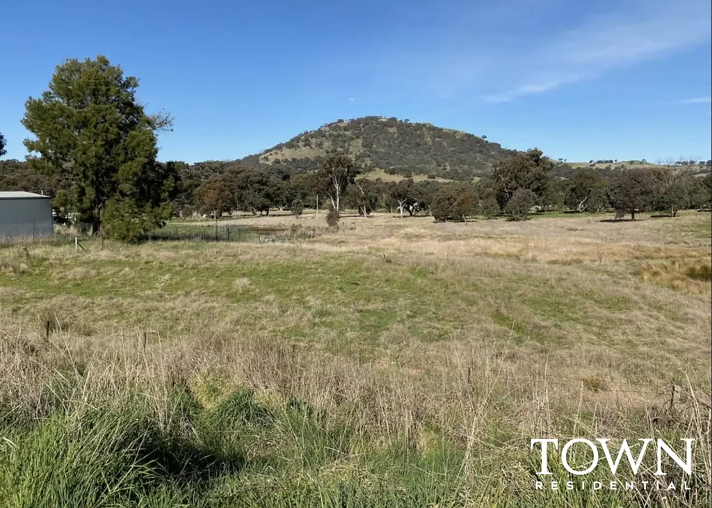 Bowning  Your Country Escape with Space, Potential and Endless Possibilities
