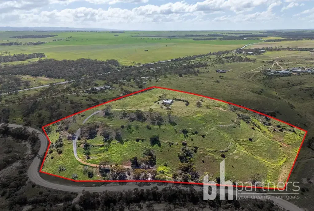 Mannum  14.9 Acres with Shedding & Views close to Town