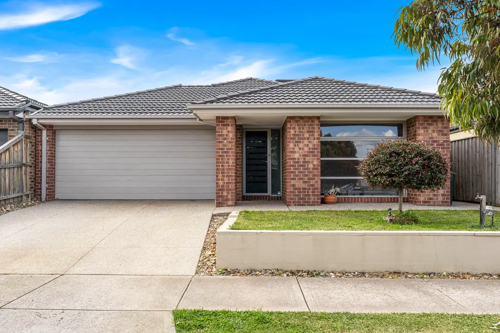 110 Oakbank Blvd, Whittlesea, VIC 3757