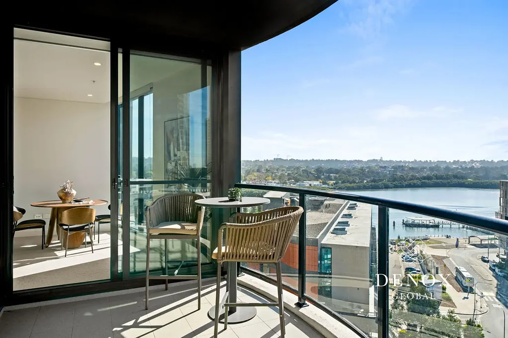 Wentworth Point 2Zimmer Level 12 With East Facing Sun & Sweeping Water Vista At Landing!