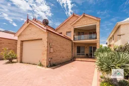 10B 323/325 Willcock Drive, Tarcoola Beach