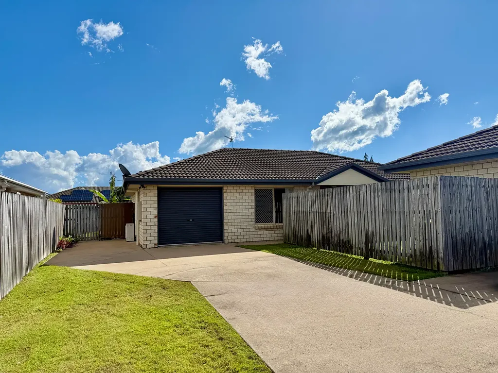 2/107 Nissen Street, Urraween, QLD 4655