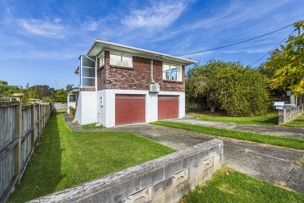 1/15a Roberts Avenue, Bayswater, Auckland - North Shore, 2 Bedrooms, 1 Bathrooms