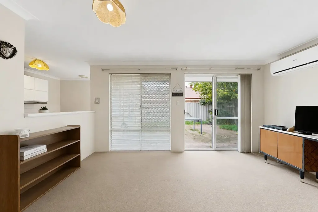 Wembley 3कमरा Character-Filled Wembley Living with Immediate Rental Return