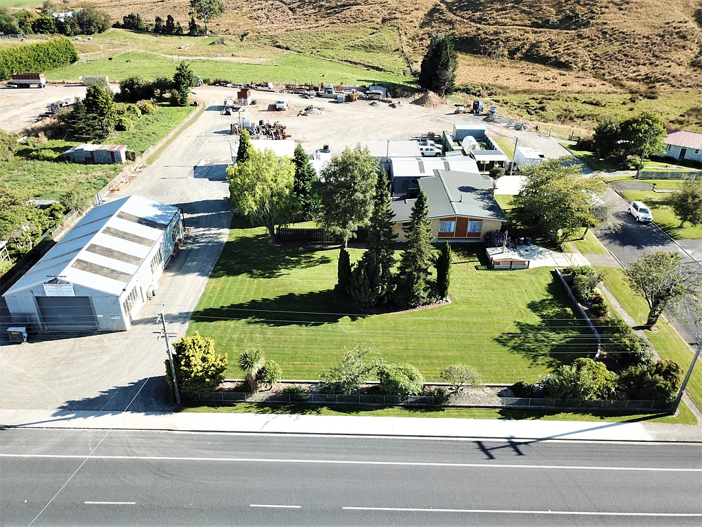 30 - 32 Main Road, Clinton, Clutha, Otago