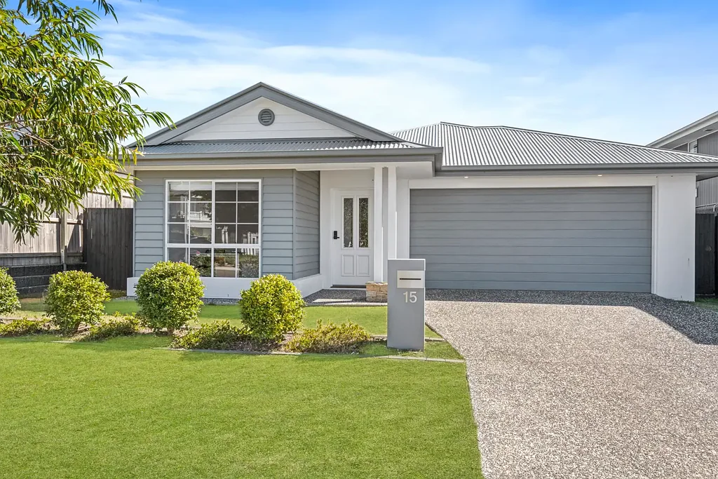 Redland Bay 4 Bedroom UNDER CONTRACT BY DEBRA McDONALD