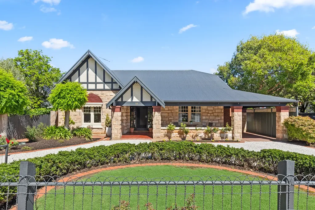 56 East Avenue, Black Forest, SA 5035