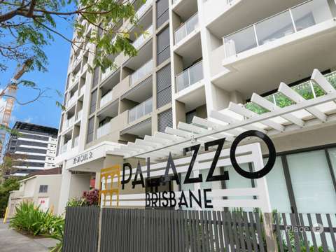 Woolloongabba 1 Bedroom Modern Apartment in Prime Woolloongabba Location – Stylish, Spacious, and Ultra-Convenient!